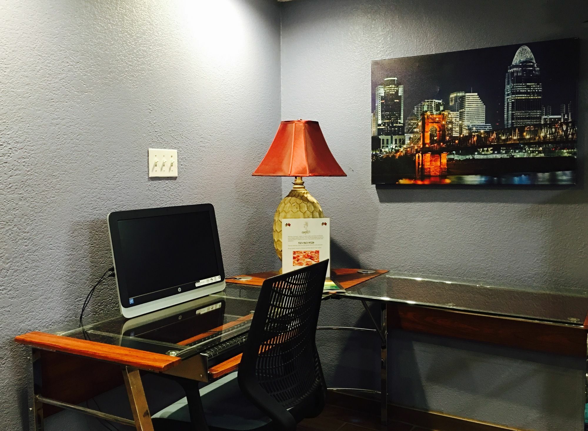 Days Inn By Wyndham Sharonville Bagian luar foto